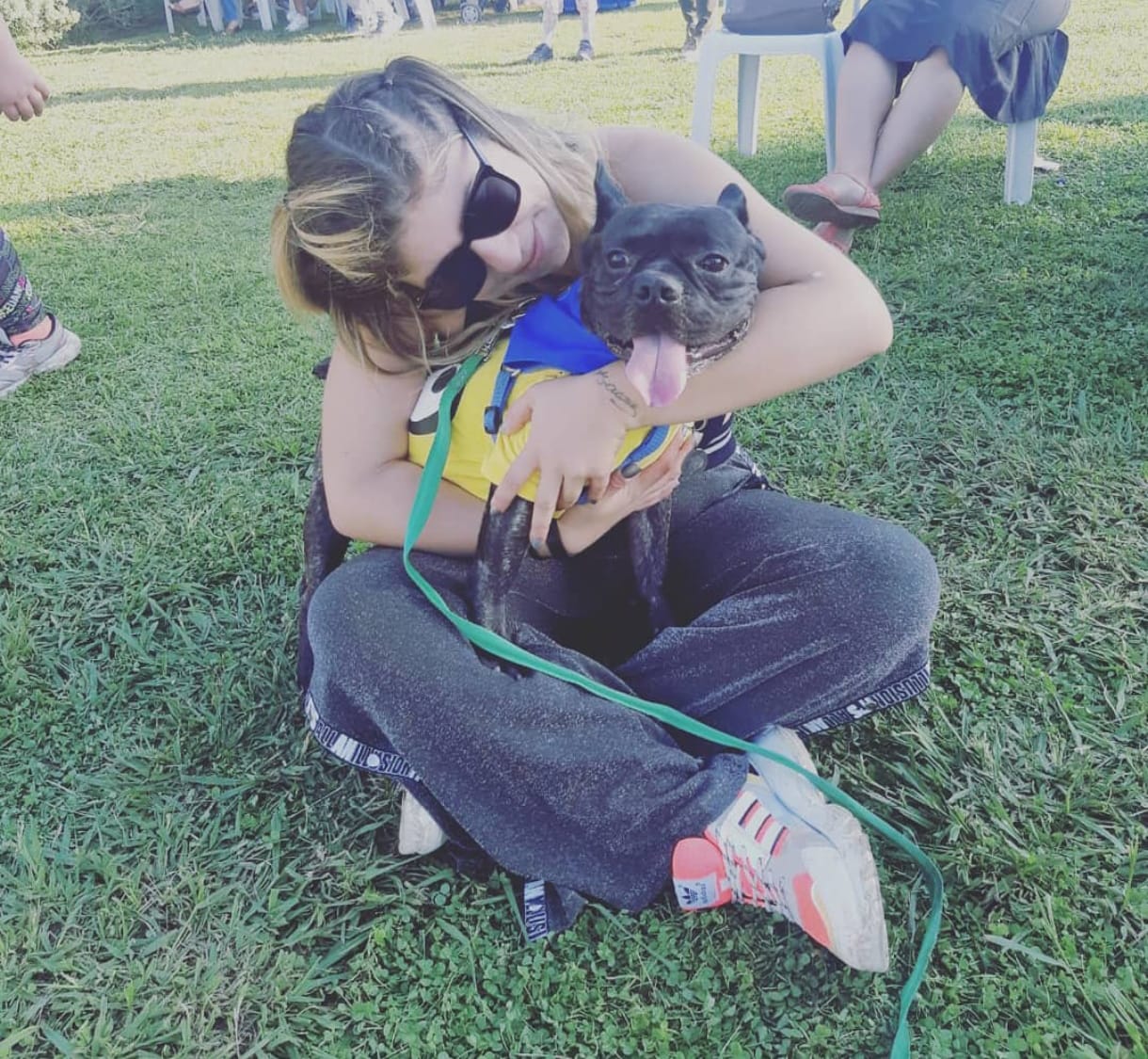 Satin Alma Sahi̇plen