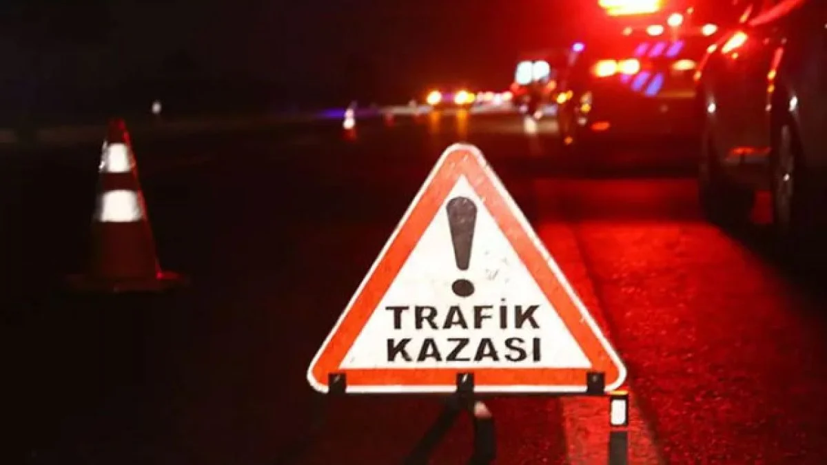 Feci kaza! Tır devrildi: 1 ölü!