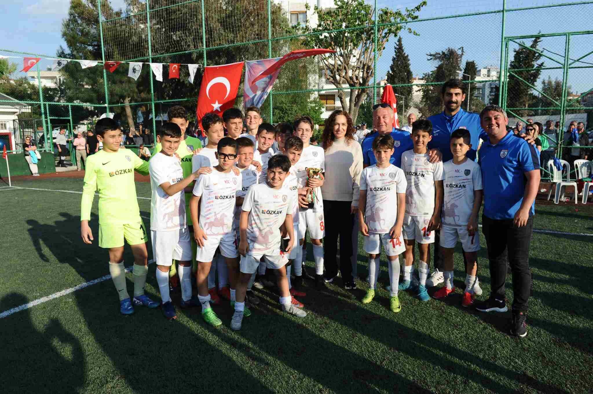 Yıldız Ünsal