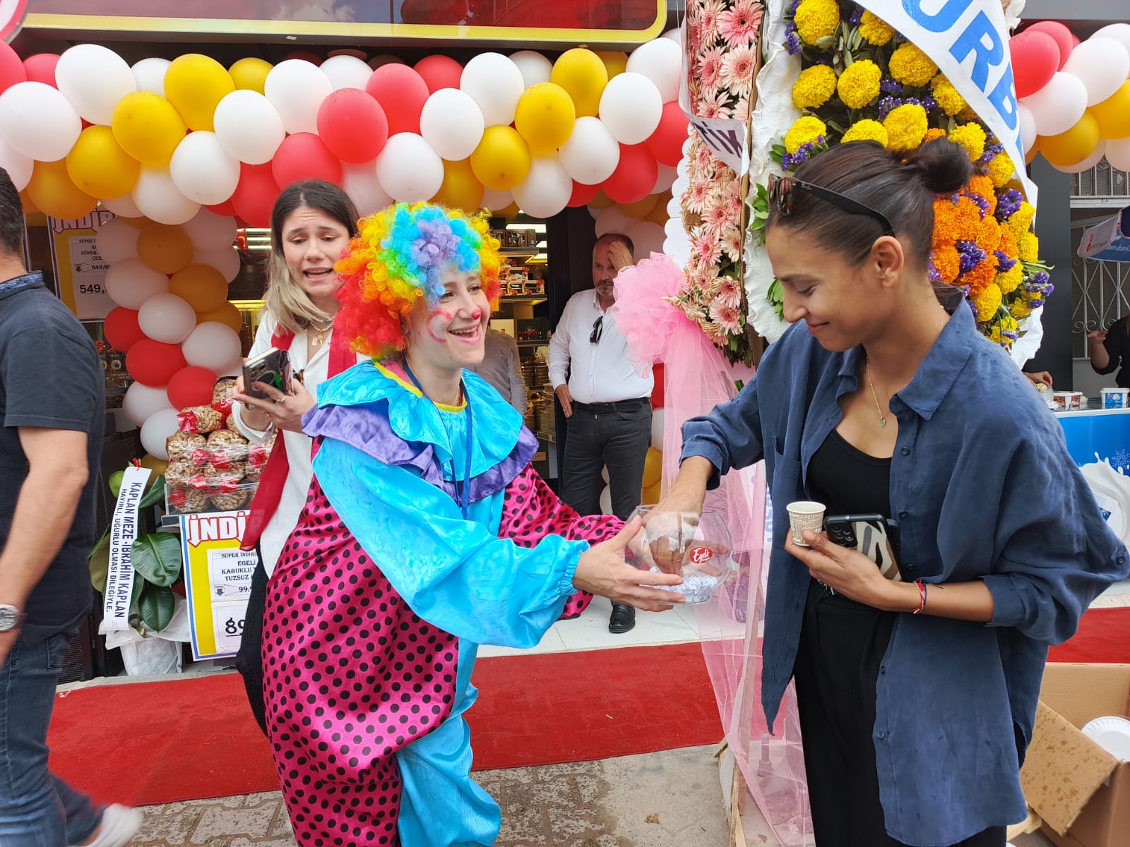 Açın Radyo Uzun Sesini