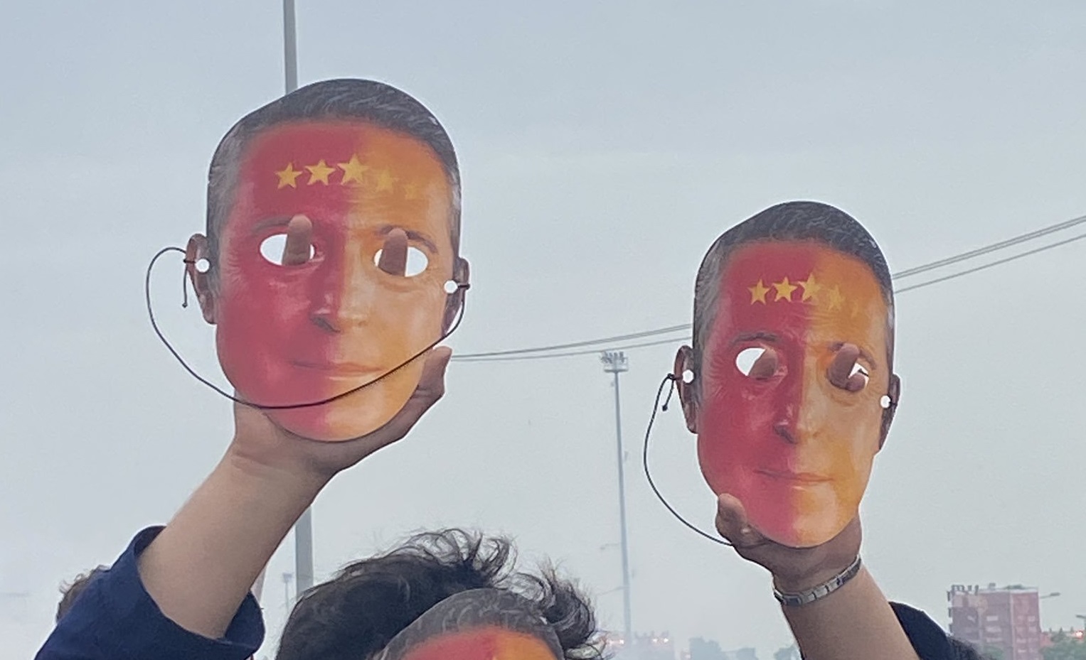 Ali Koç Maskesi Yeni Kapı