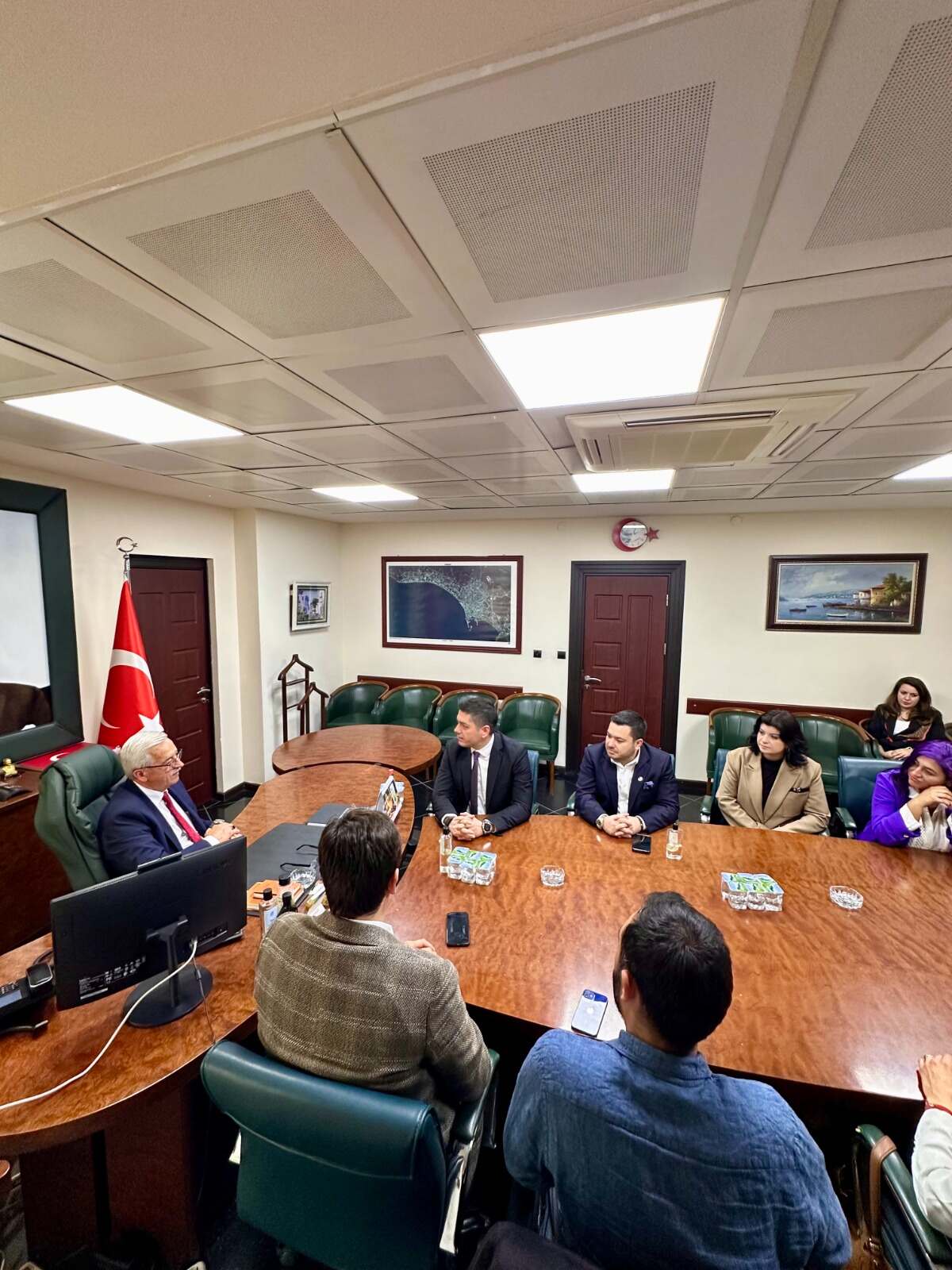 Alp Avni Yelkenbiçer