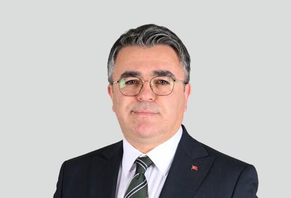Hüseyin Çakır: İzmir ve Türkiye bir çıkış yolu arıyor