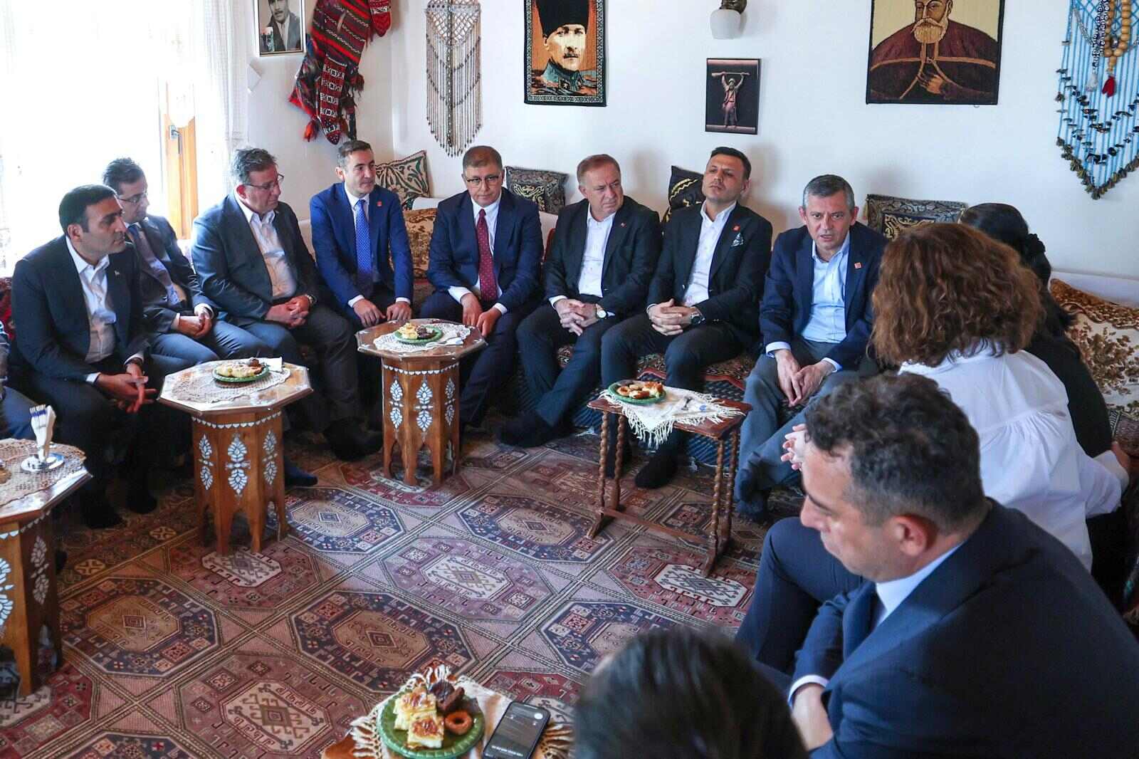 Başkan Cemil Tugay