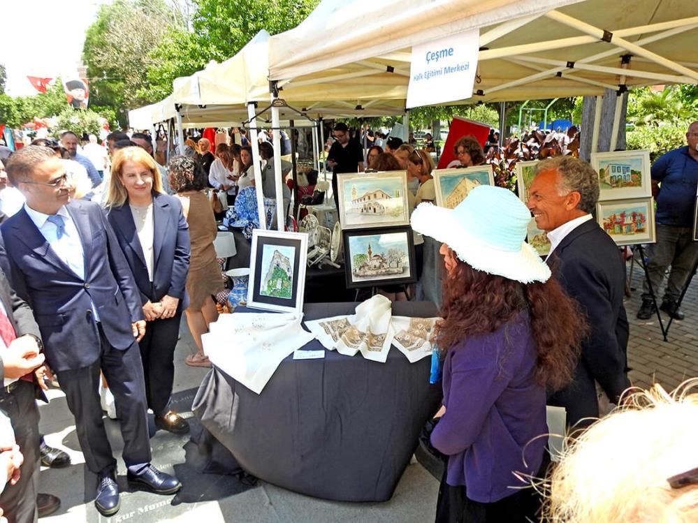 Protokol katılımıyla açılış yapıldı