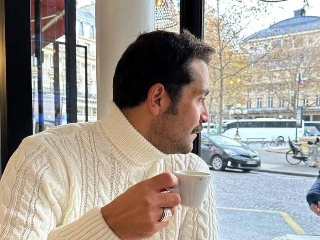 Cihat Suvarioglu Kimdir