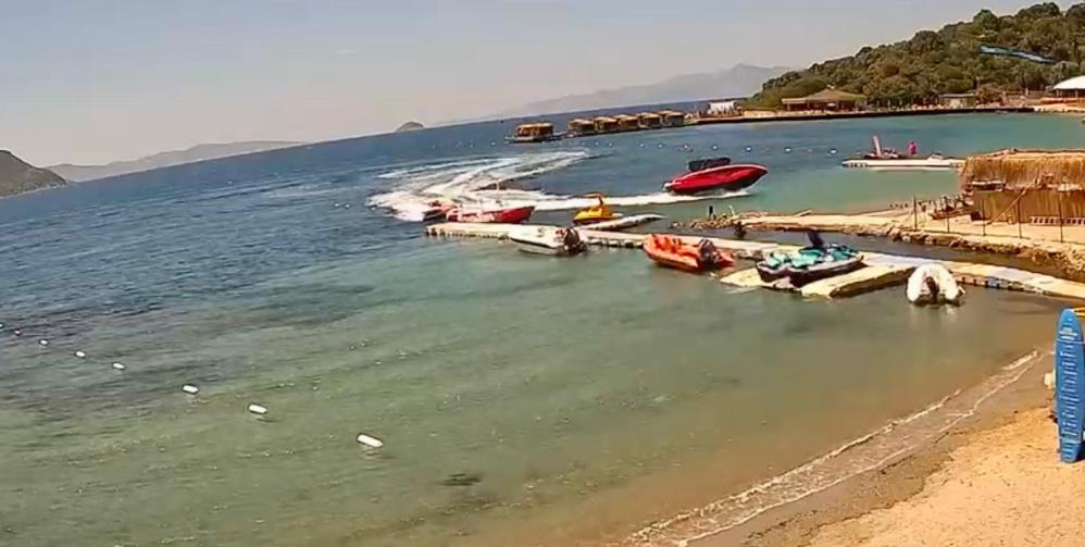Deniz Yatağı, Sürat Teknesine Çarptı