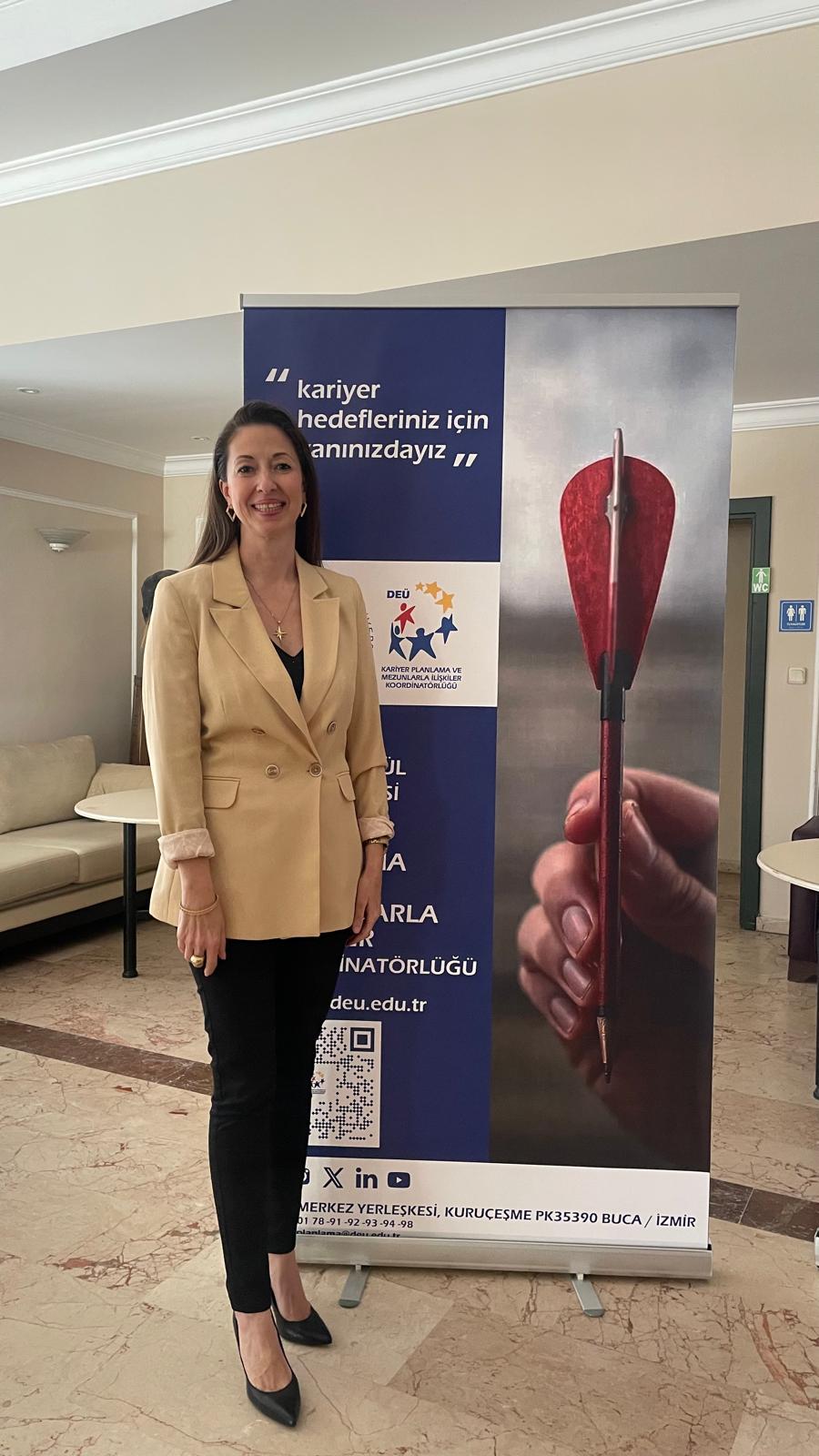 DEÜ Rektör Yardımcısı Prof. Dr. Dilşen İnce Erdoğan