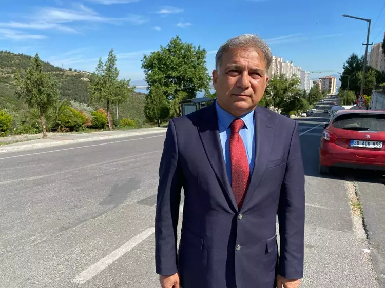 Dorukhan Büyükışık Babası ,