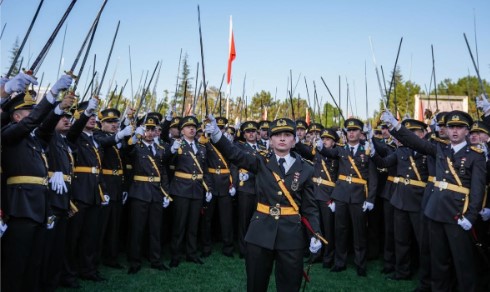 Dönem birincisi Ebru Eroğlu