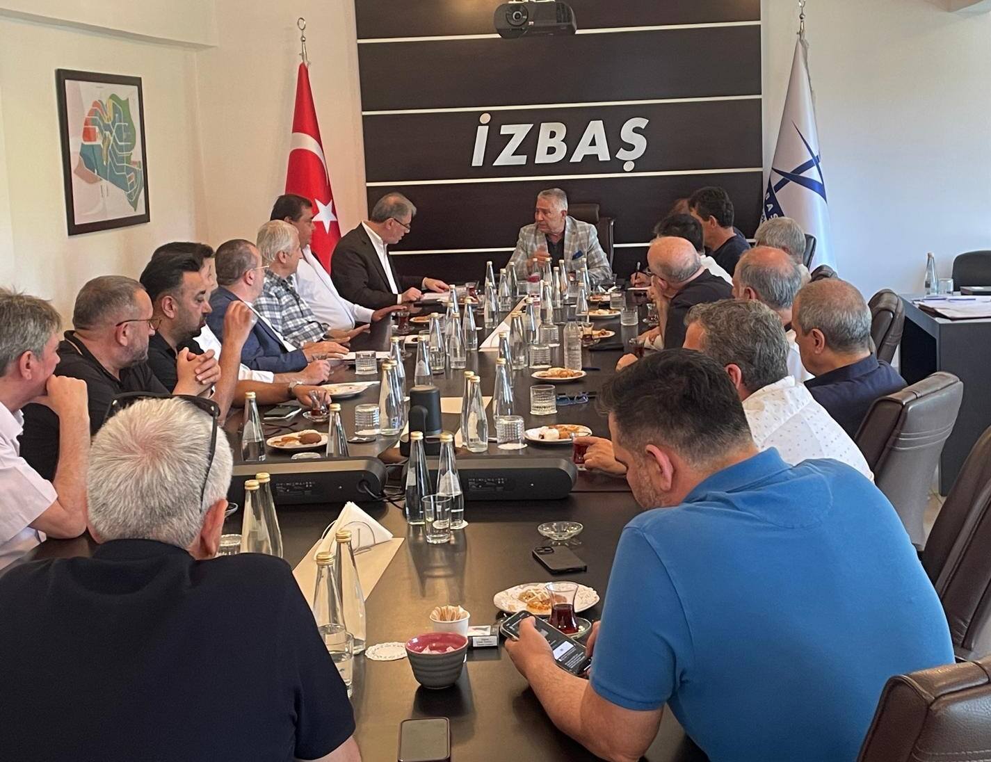 Ege Bölgesi Deri Sanayicileri Derneği