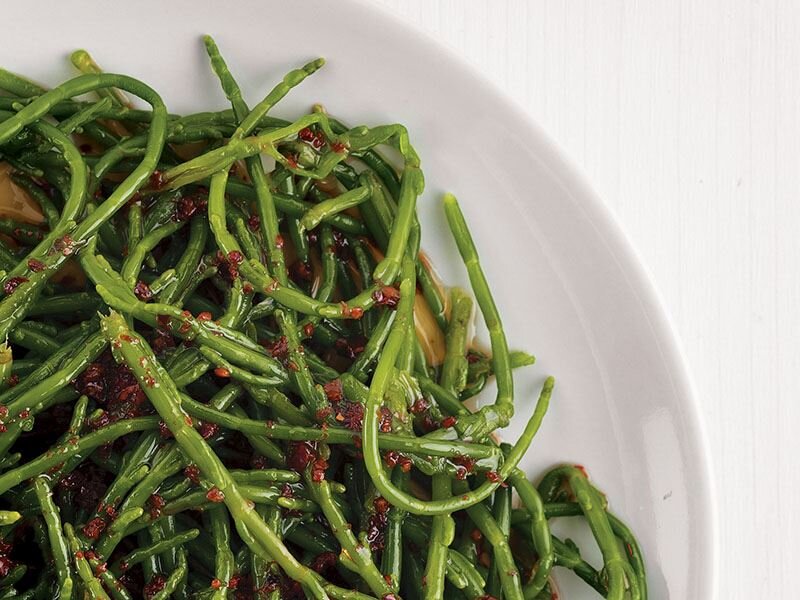 Ege’ye özgü ot yemekleri