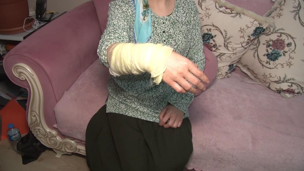 “Kezzabı çantasından çıkarıp yüzüme fırlattı”