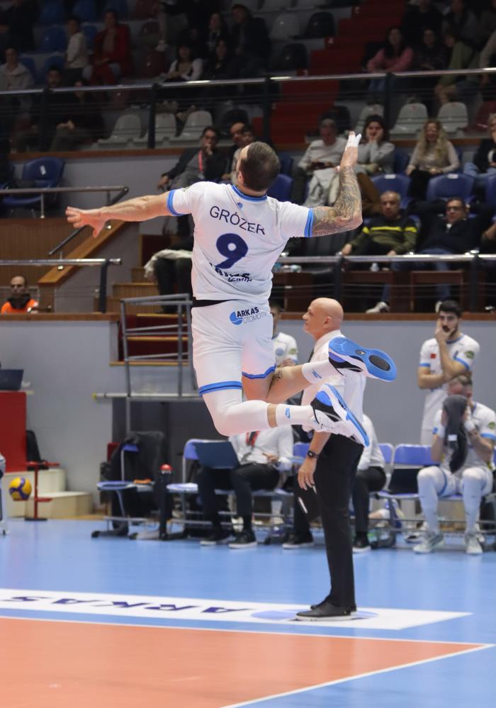 Georg Grozer Arkasspor 1