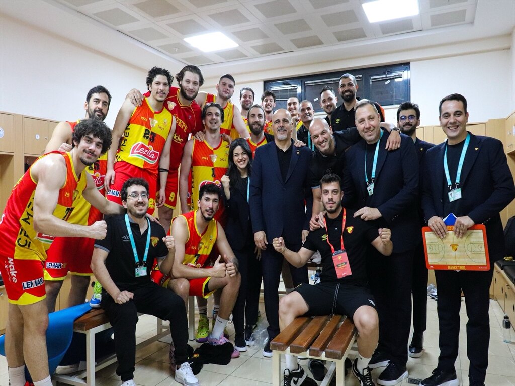 Göztepe Potada Şampiyonluk Için