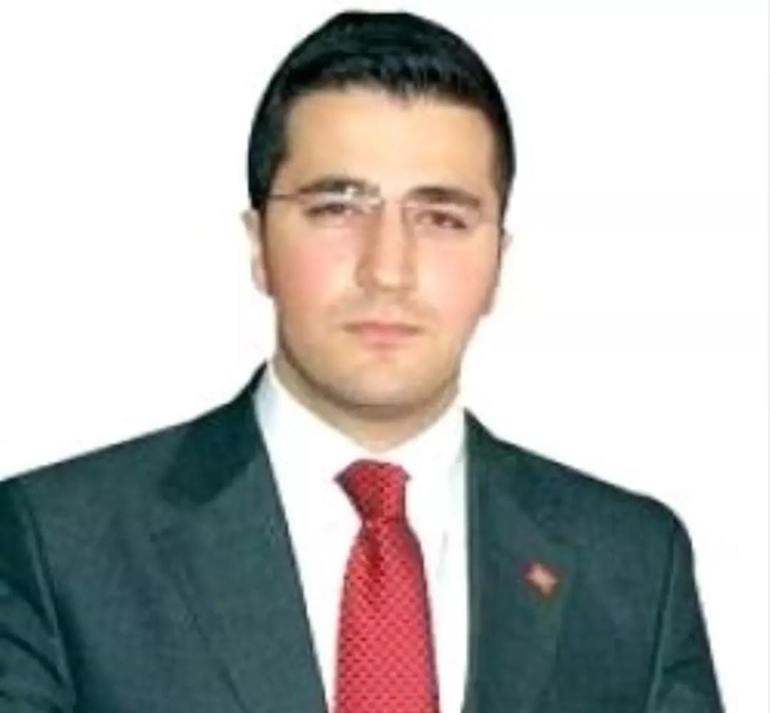Lütfü Savaş'ın danışmanlığını yapmıştı