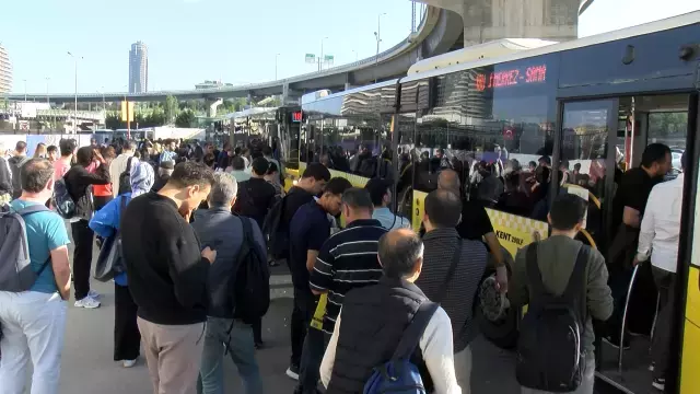 “Bize takvim sunuldu, anlaştık”