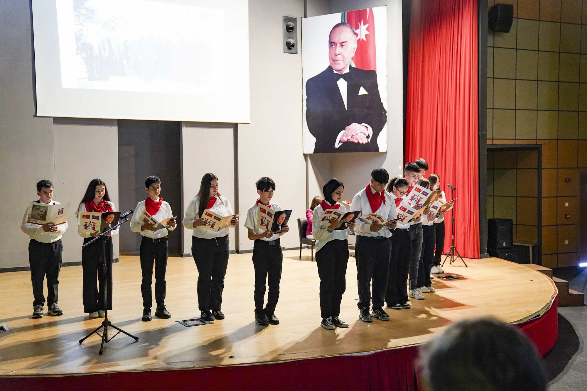 İzmir İl Milli Eğitim Müdürlüğü