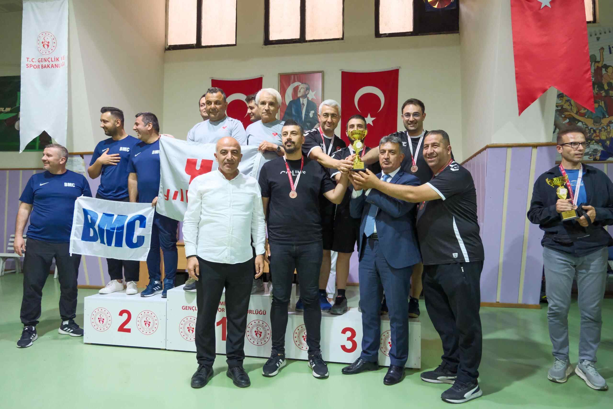 İzmir Tepecik Eğitim ve Araştırma Hastanesi