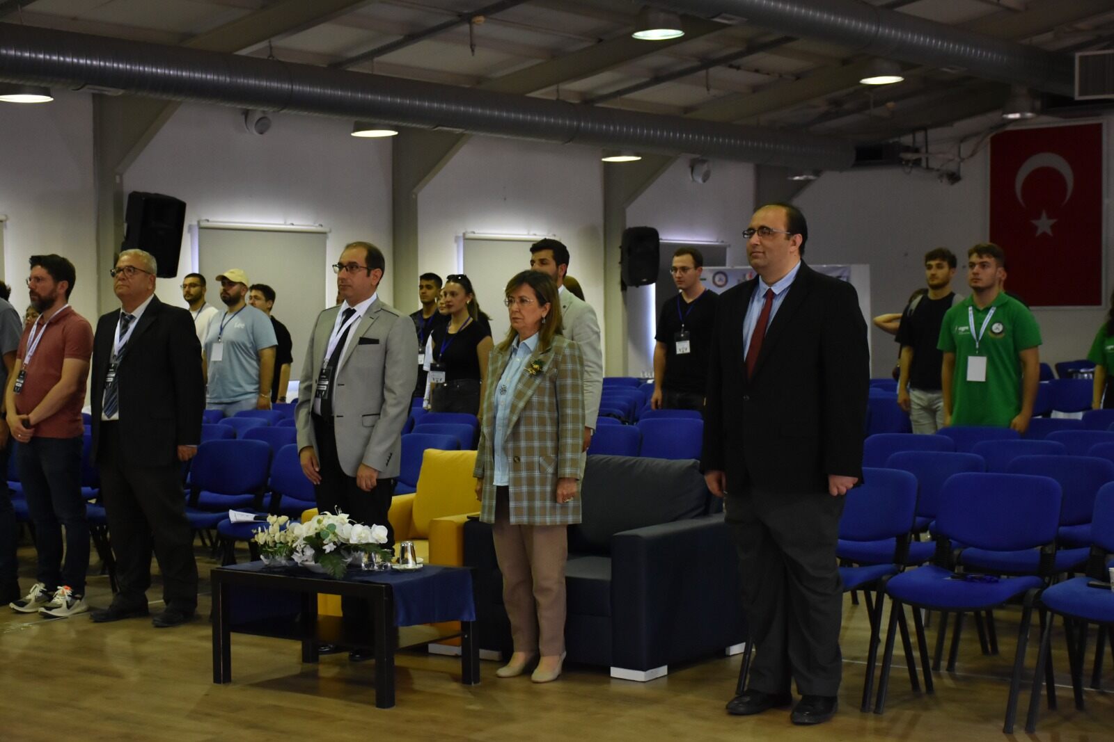 İzmir’de Enerji Dönüşümüneakadem