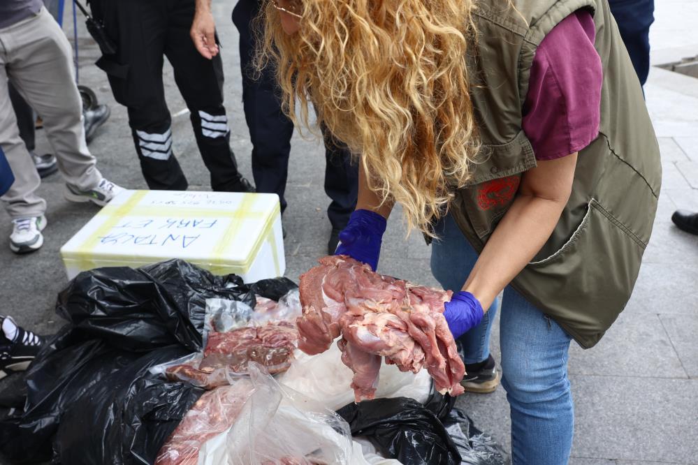 Izmirden Antalyaya Gönderilen Et 1