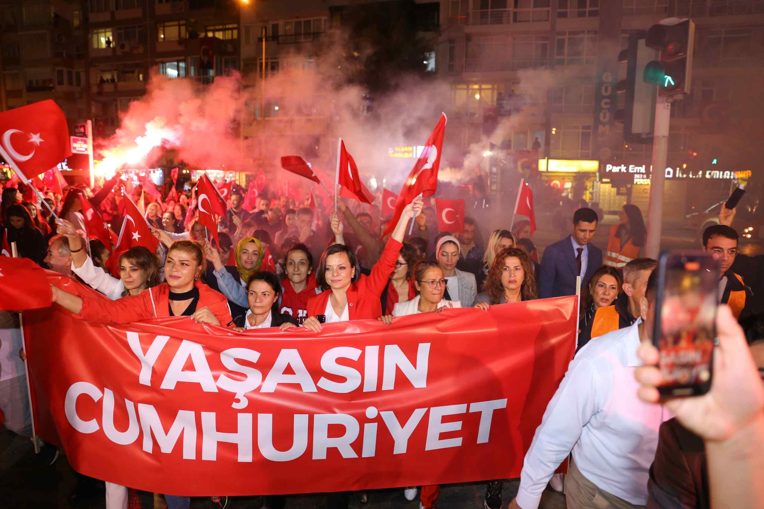 Karabağlar Bağımsızlık Yürüyüşü