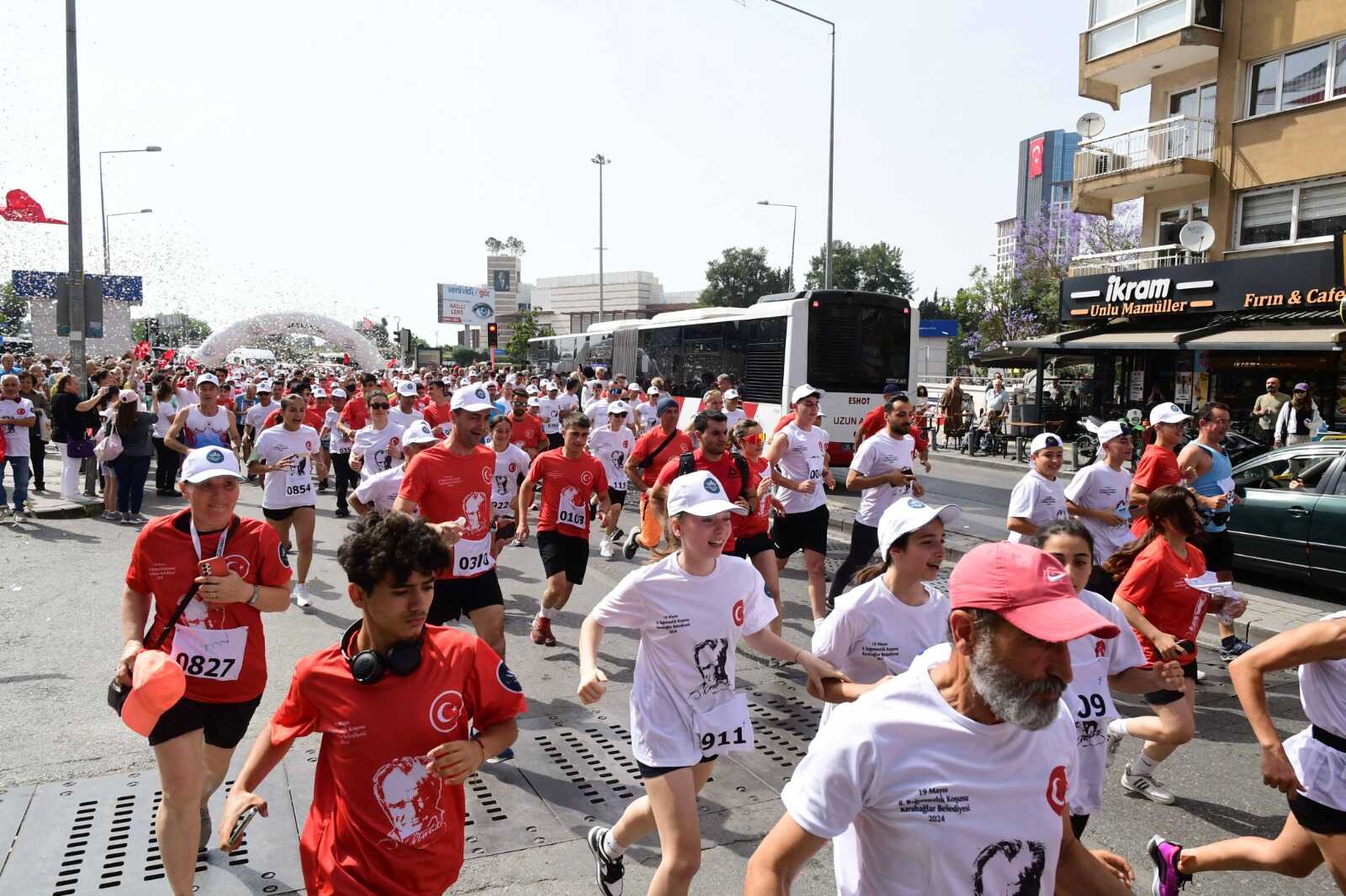 Karabağlar Belediye Başkanı