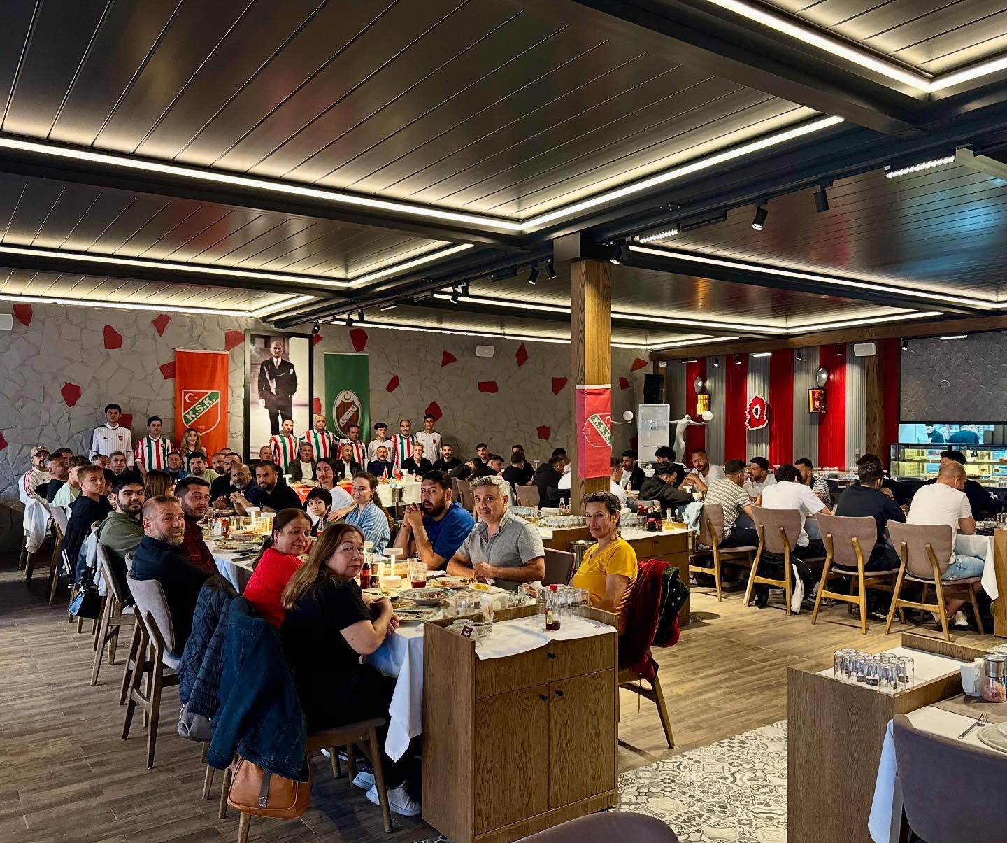 Birlik ve beraberlik yemeğiyle moral deposu