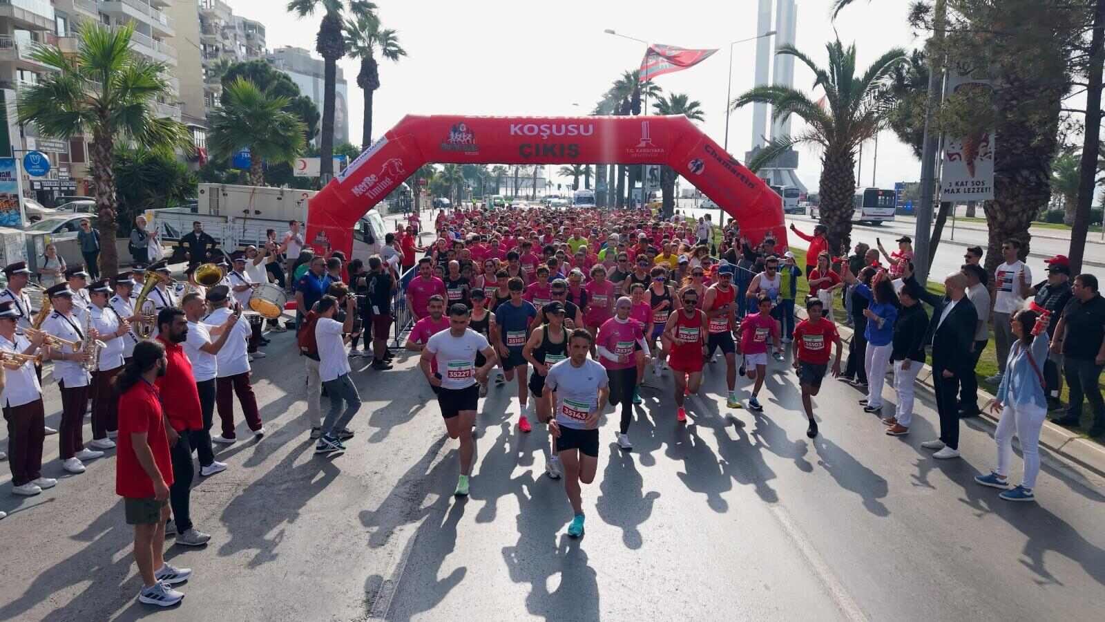 Karşıyaka Zübeyde Hanım Koşusu