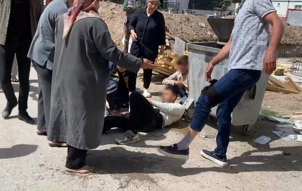 Polis müdahale etti