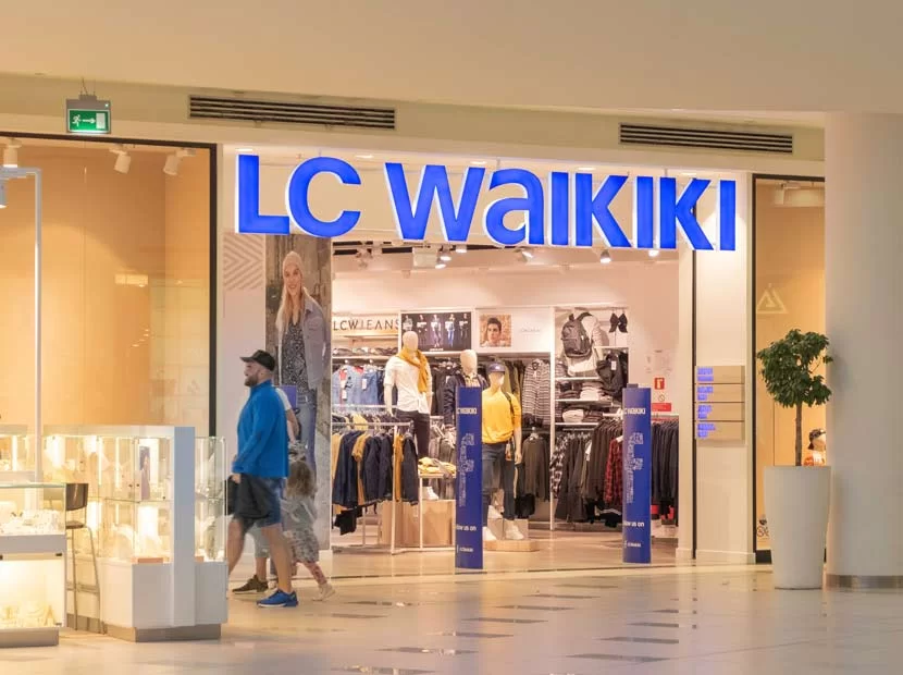 Lc Waikiki 2