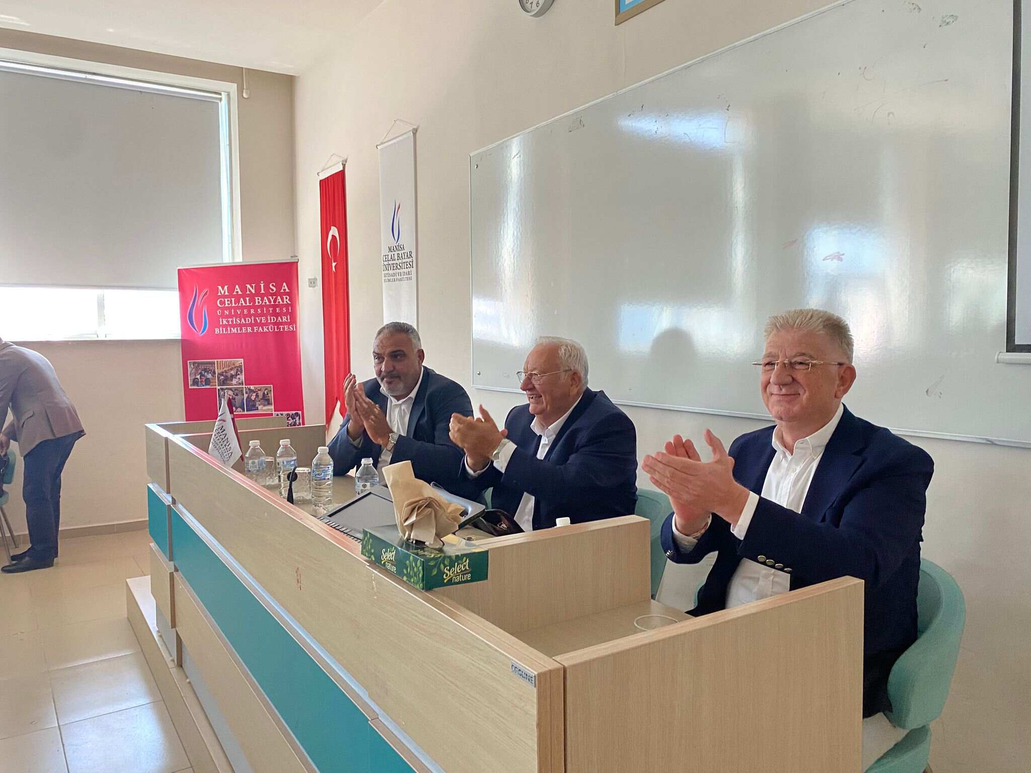 Manisa Celal Bayar Üniversitesi