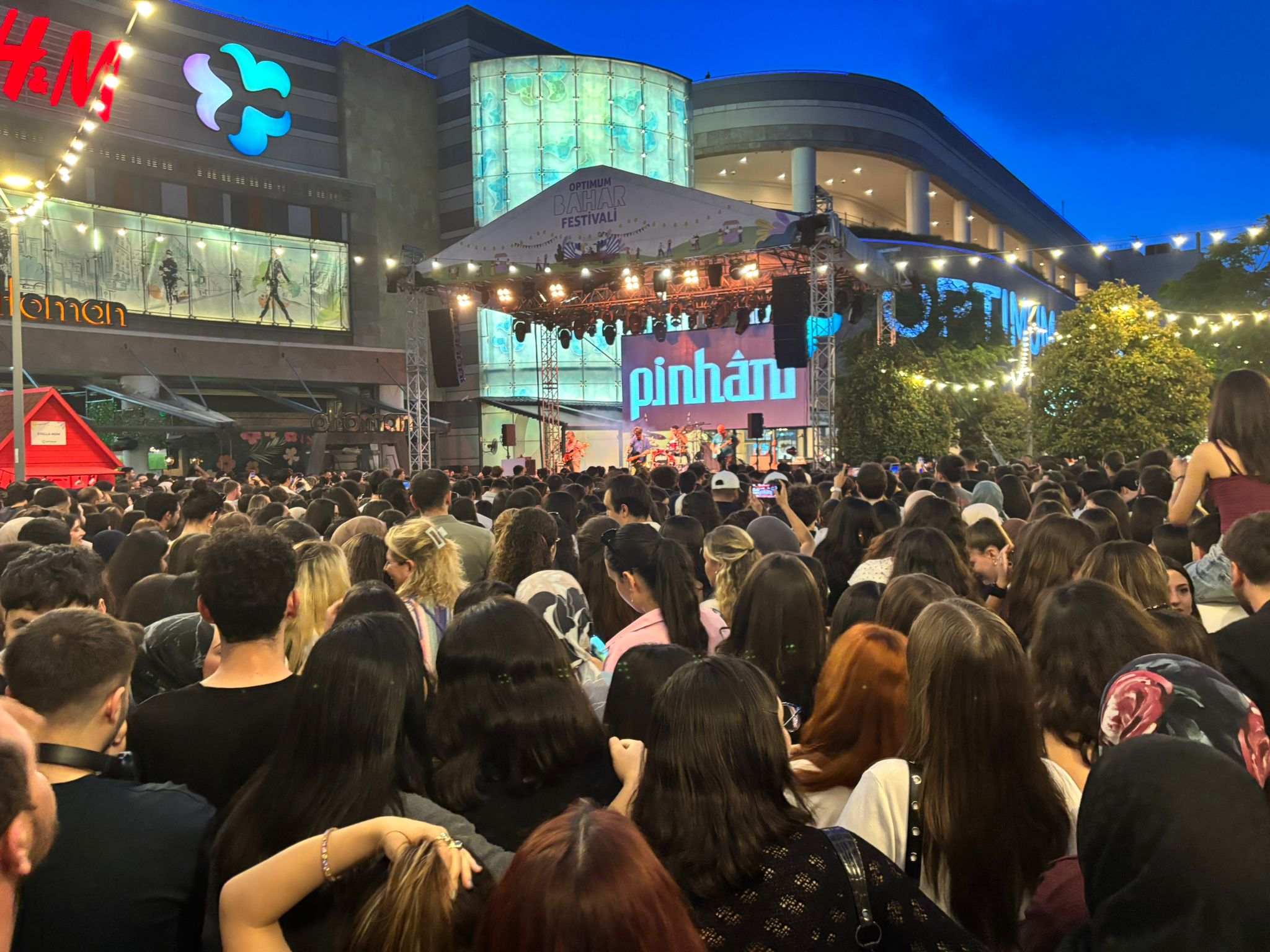 Optimum'da müzik dolu bir bahar akşamı