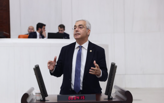 Fon operasyonunda bomba iddia! YENİ Partili Uzun: "Tek bir kamu görevlisi hakkında işlem var mı?"