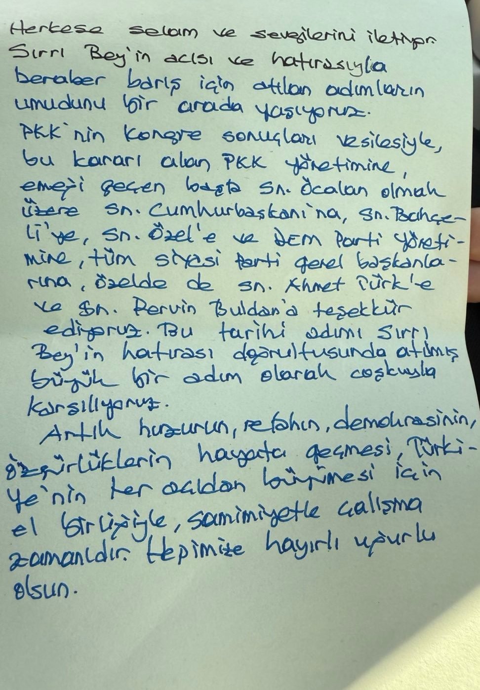 "Bu tarihi adımı Sırrı Bey'in anısına yapılmış büyük bir adım olarak görüyoruz"