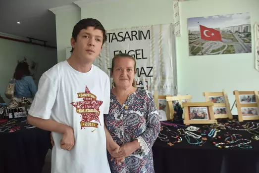 “Bardak tutamayan çocuk penseyle çalıştı”