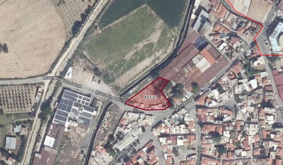 Tekel binası yeni sahibini bekliyor