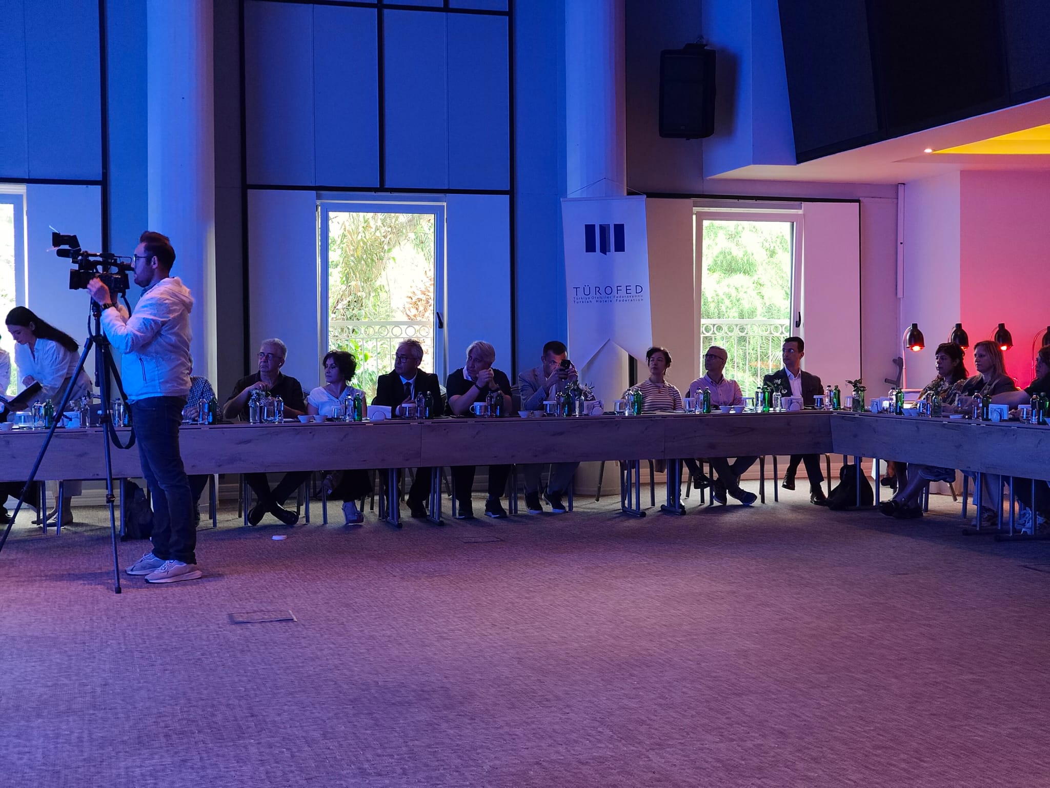 İzmir turizmi geri sayımda: “Kırılan Filiz” gerçeği ortaya koydu!