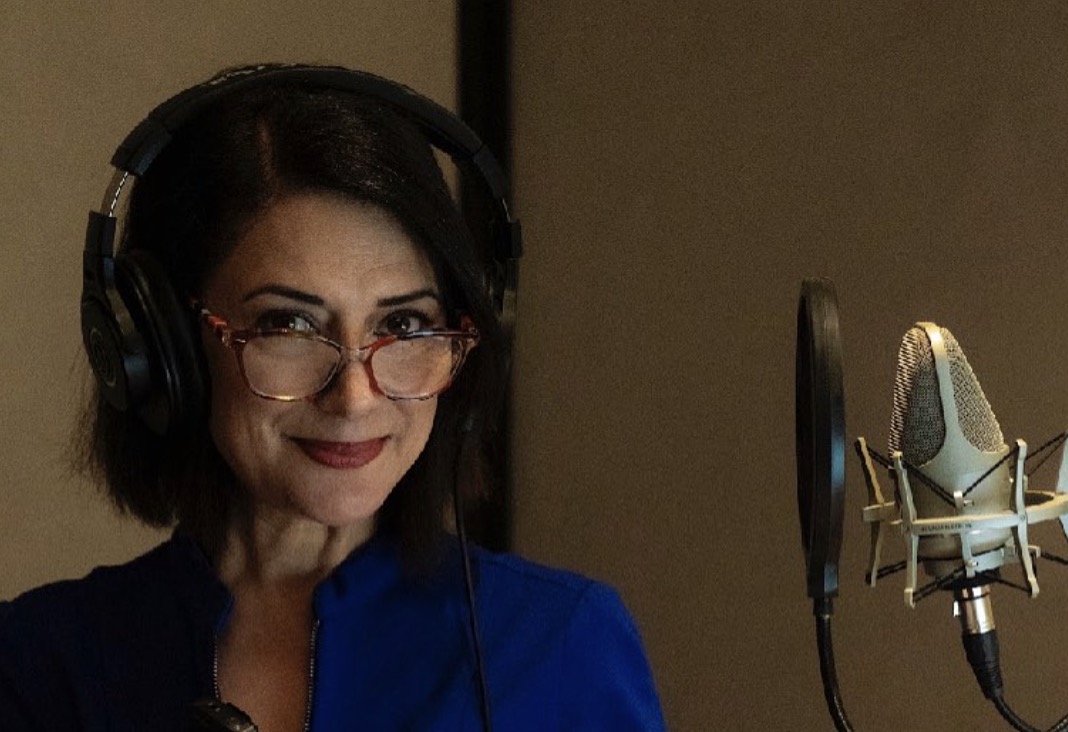 Veda Yurtsever Kimdir