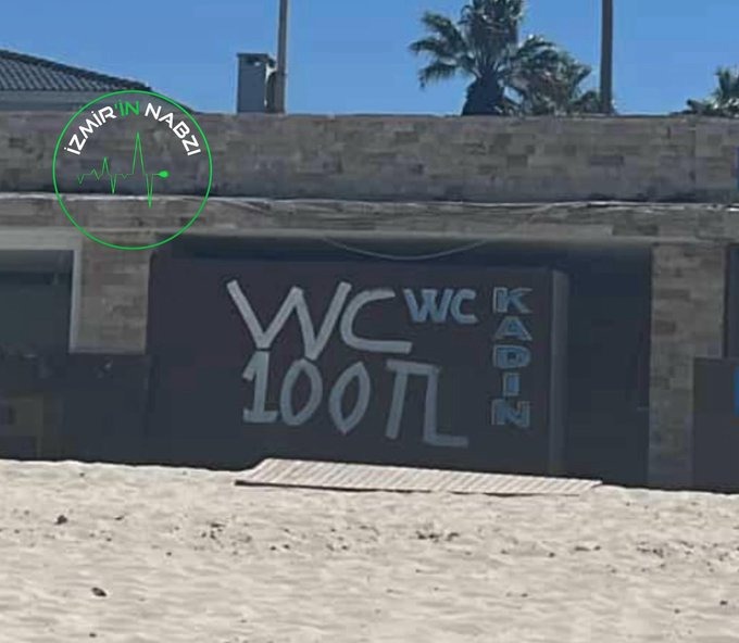 "Resmen altın klozet!"