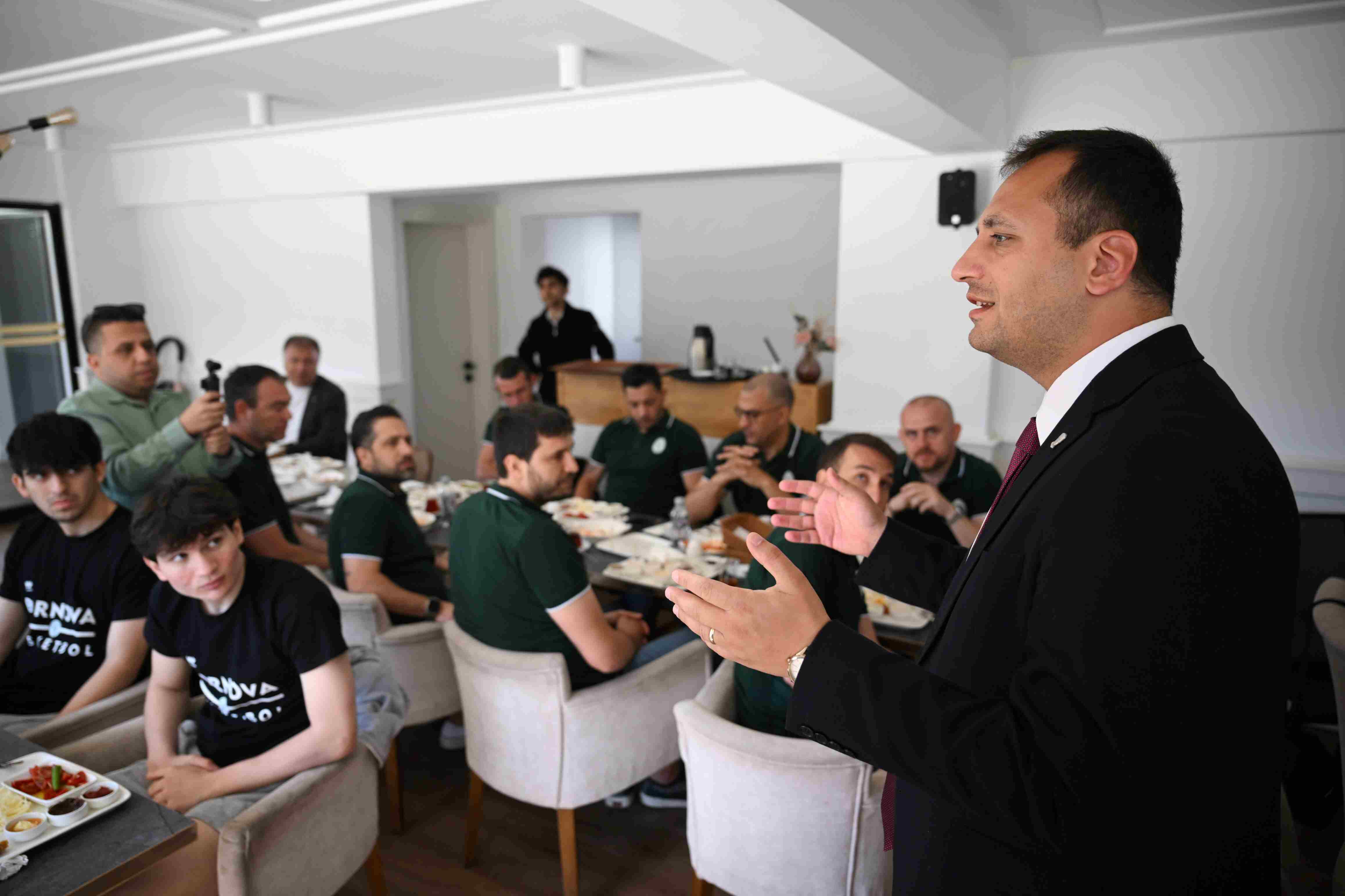 Bornova’nın genç yıldızları Türkiye Şampiyonası’na hazır!