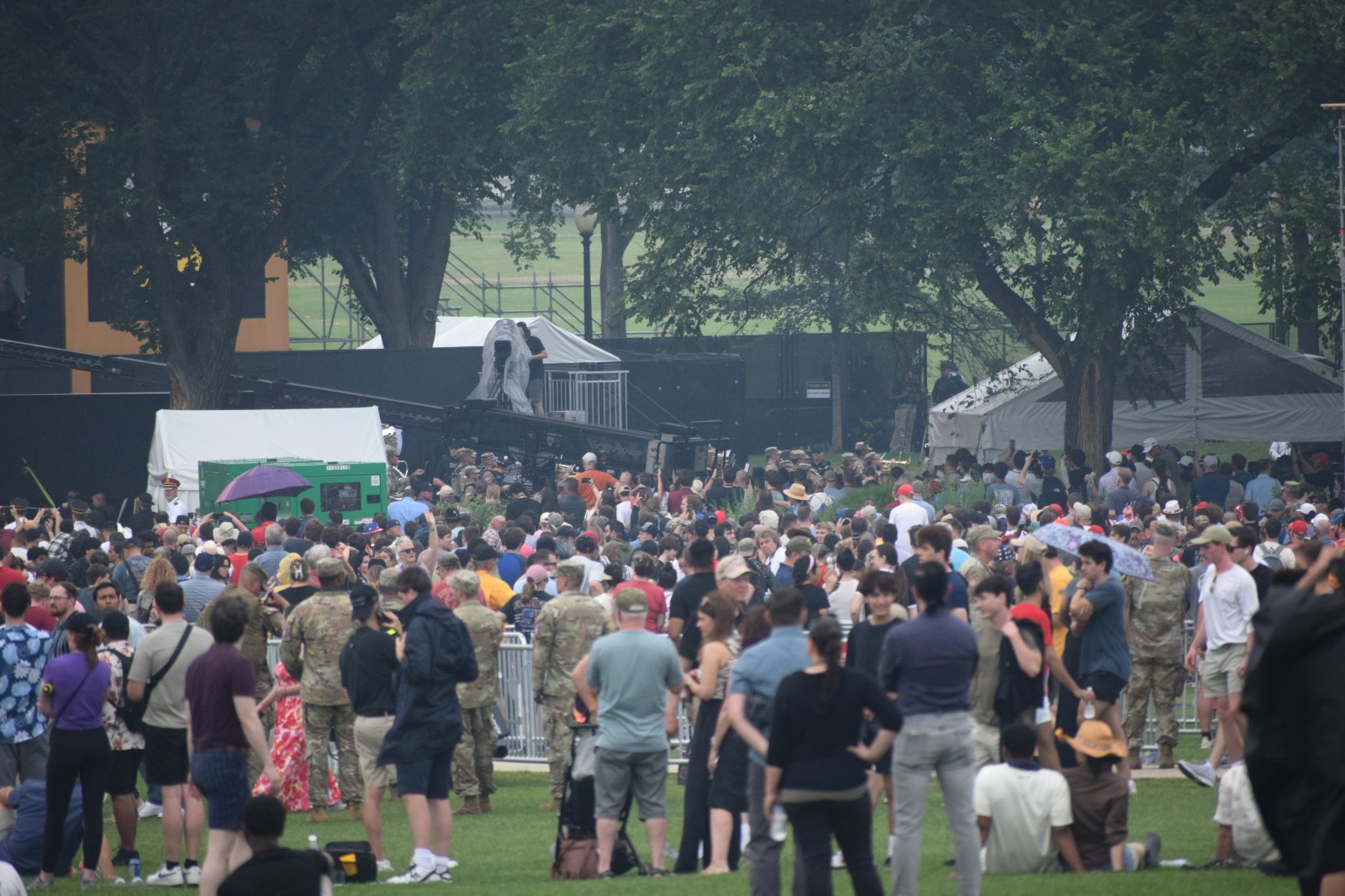 "No Kings" protestoları ve ulusal muhafız gerilimi