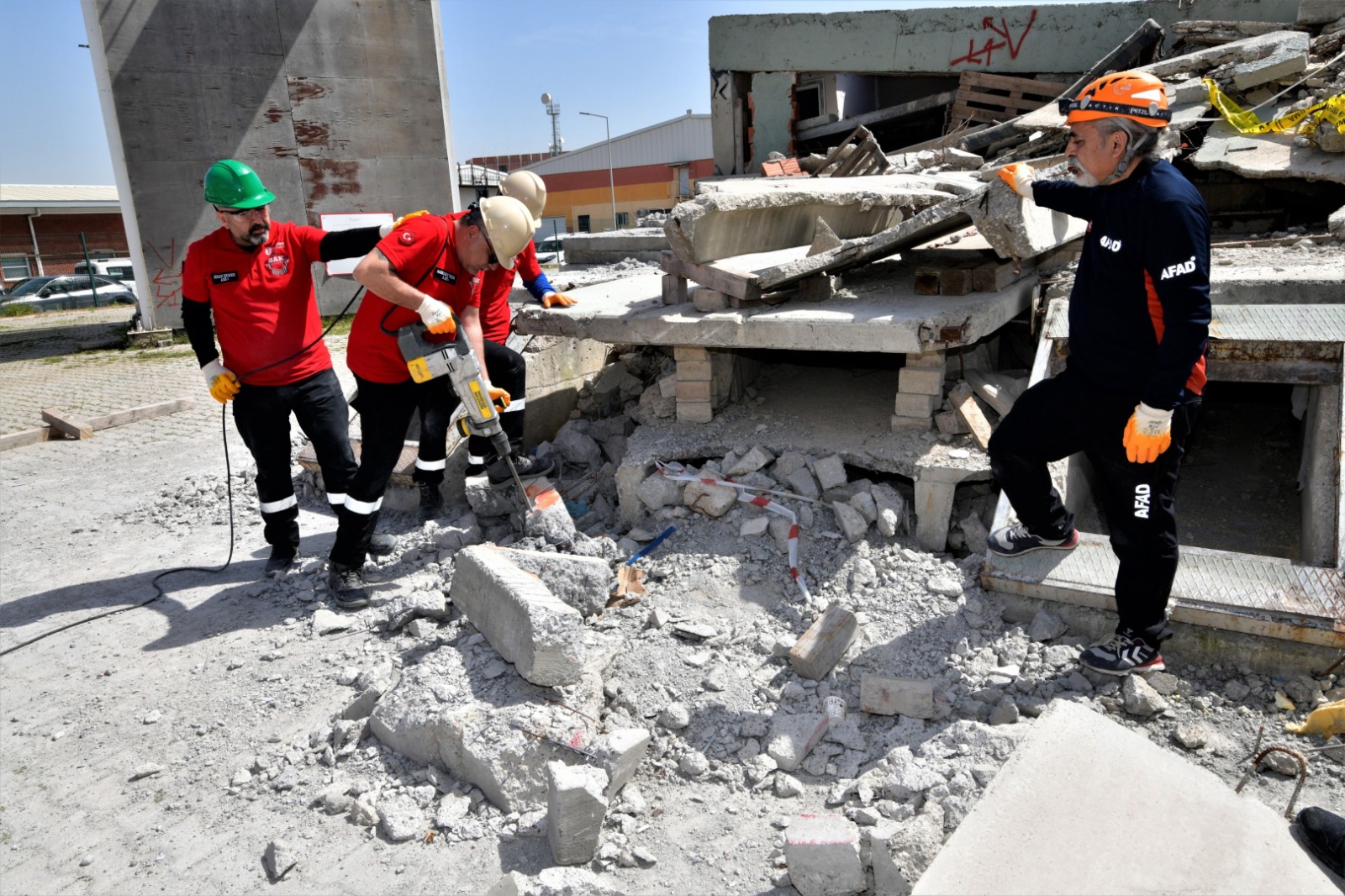 BAK ekibi akreditasyon yolunda ilerliyor