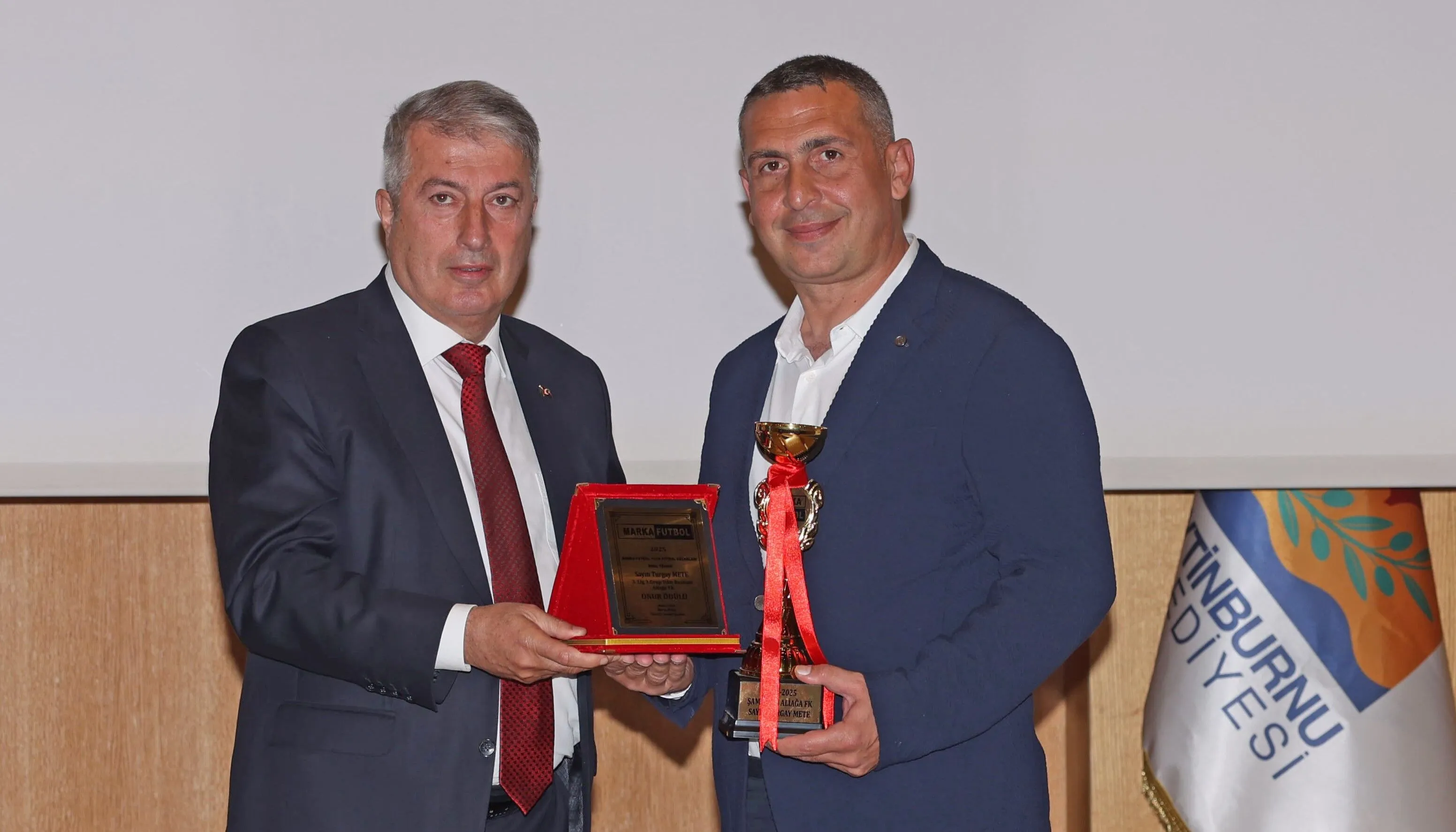 Başkan Turgay Mete’ye “Yılın Başkanı” ödülü