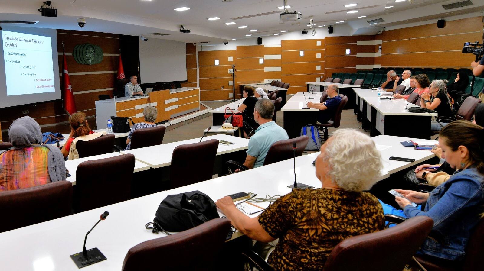 İzmir Bornova’da tarıma bilgiyle can suyu!