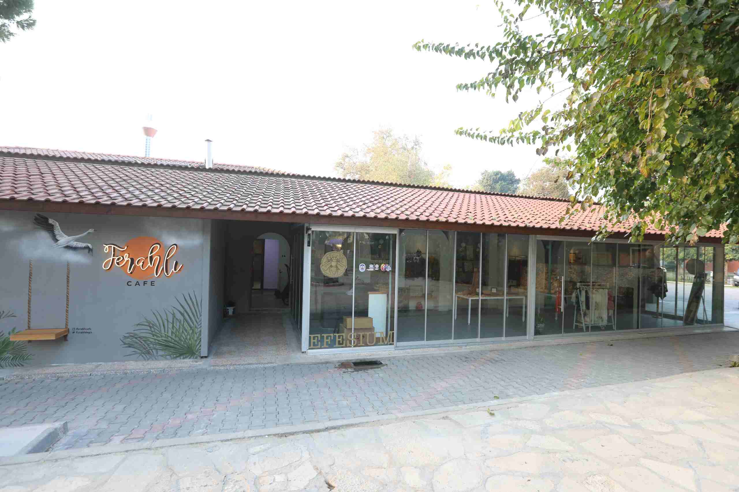 Efesium Hediyelik Eşya Dükkanı