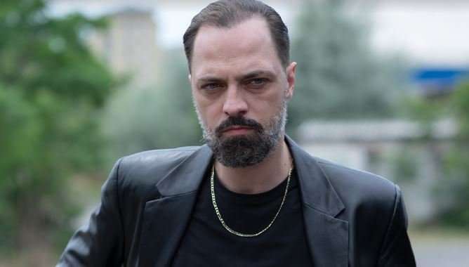 Ertan Saban ile başrolü paylaşacak