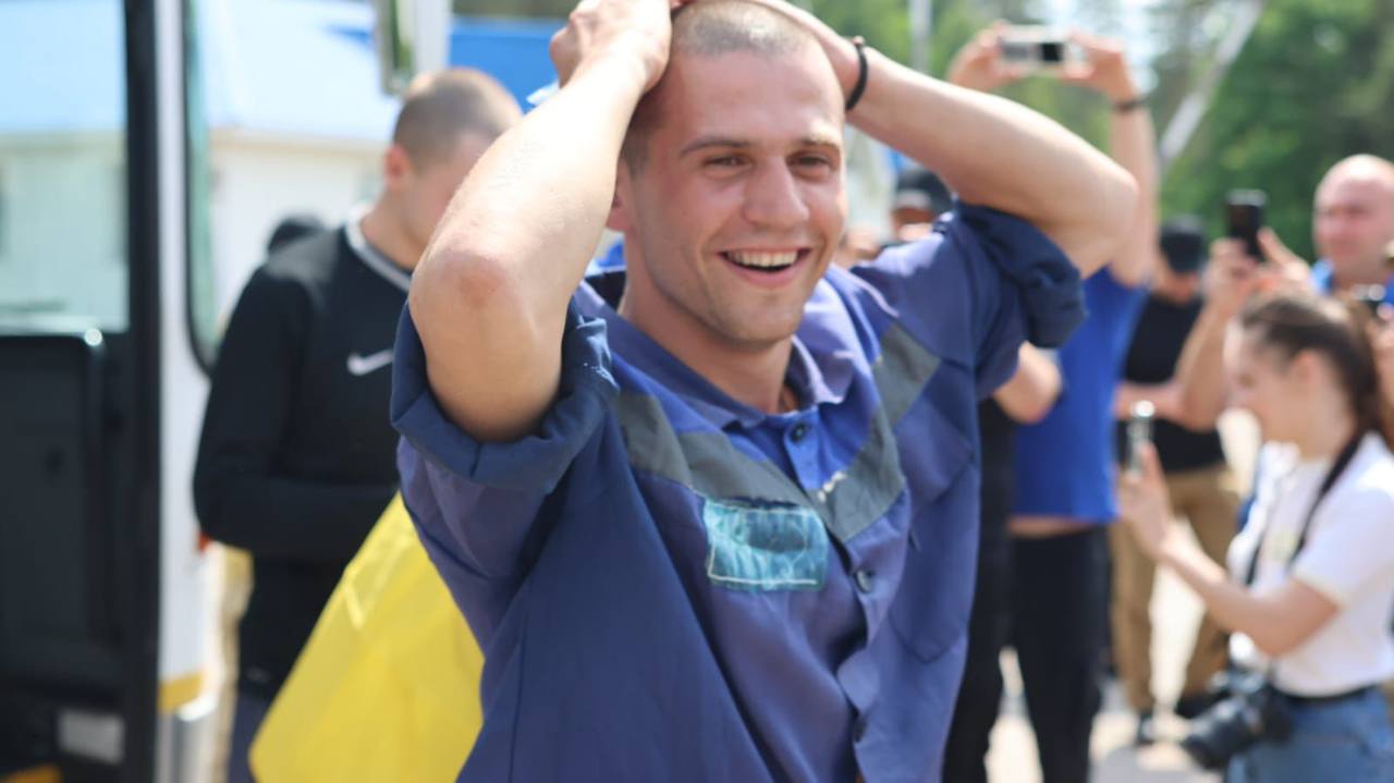 "Karmaşık süreç birkaç aşamada devam edecek"