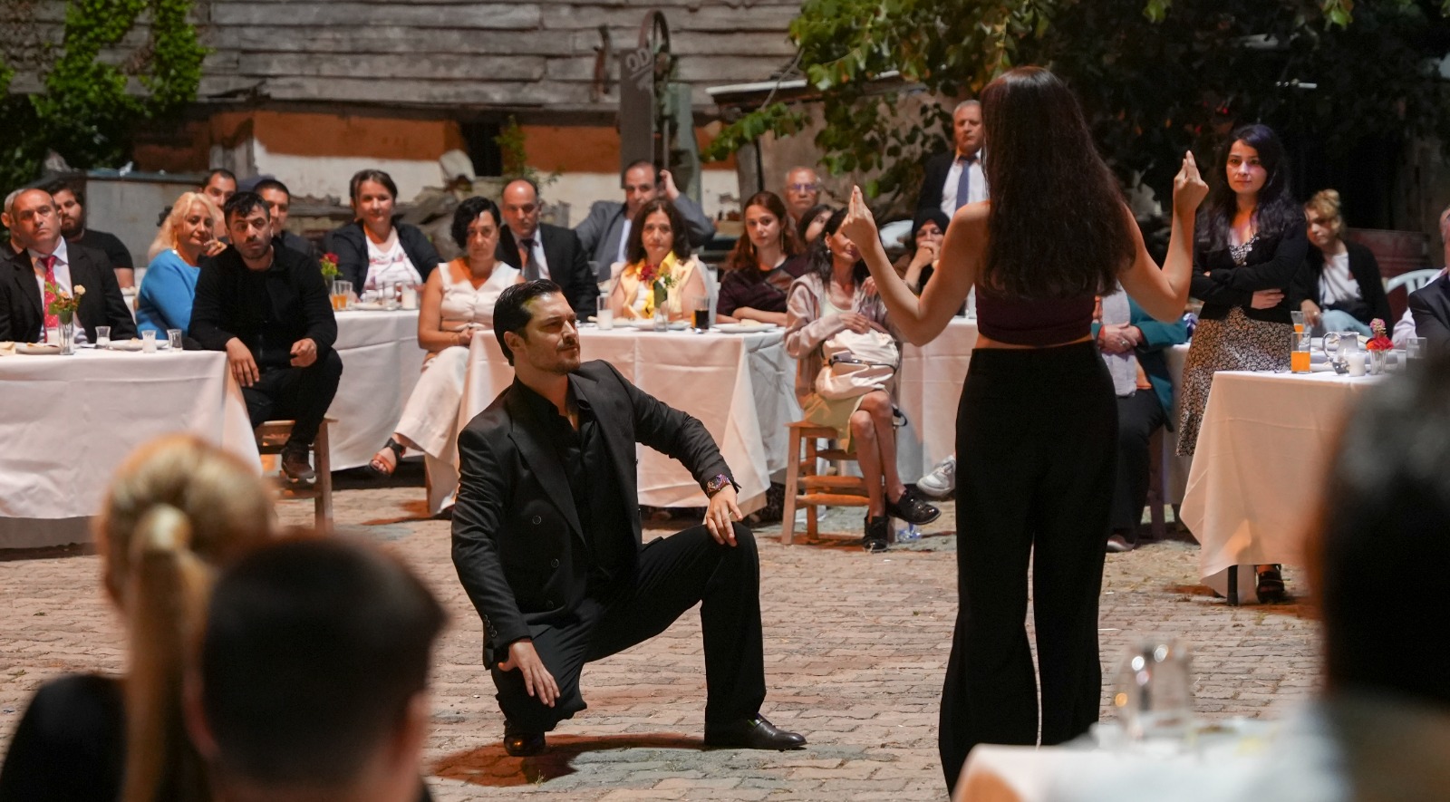 "Eşref Rüya" sezon finaliyle ekranlarda