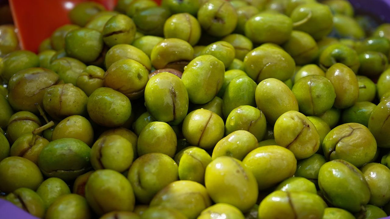 Ev Yapımı Zeytin Severlere Müjde Acı Tadı Gidermek Artık Çok Basit
